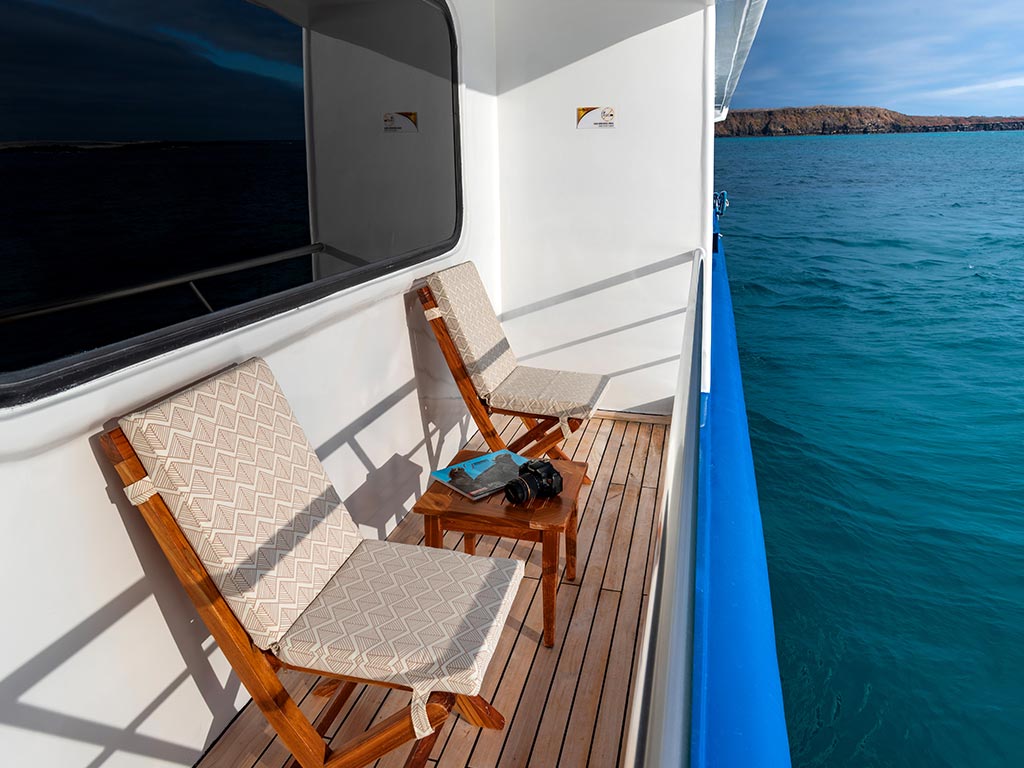 Golden-Stateroom-balcony-5