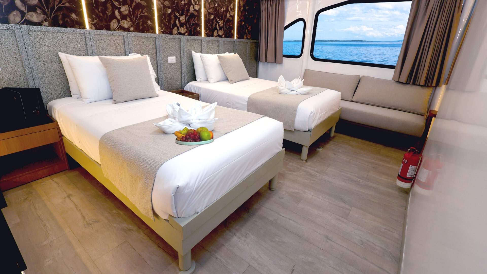 ecogalaxy-twin-cabin-2