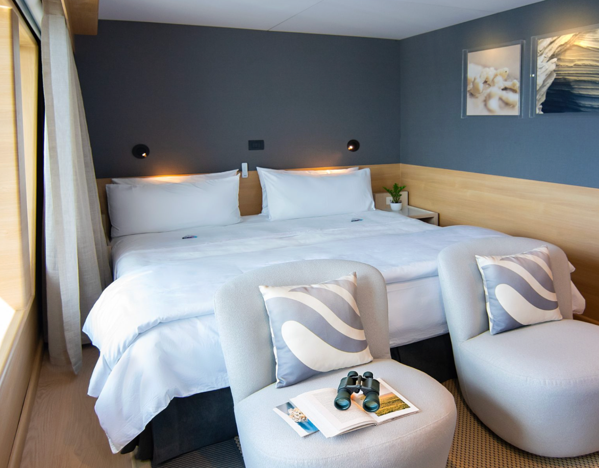 tribute大床-fotor-2025102620124